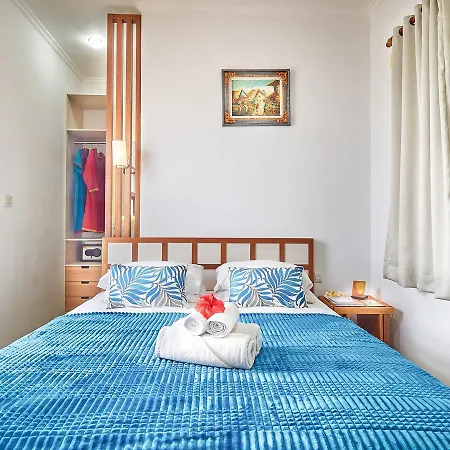 Al-Isha Dharamshala Hotel