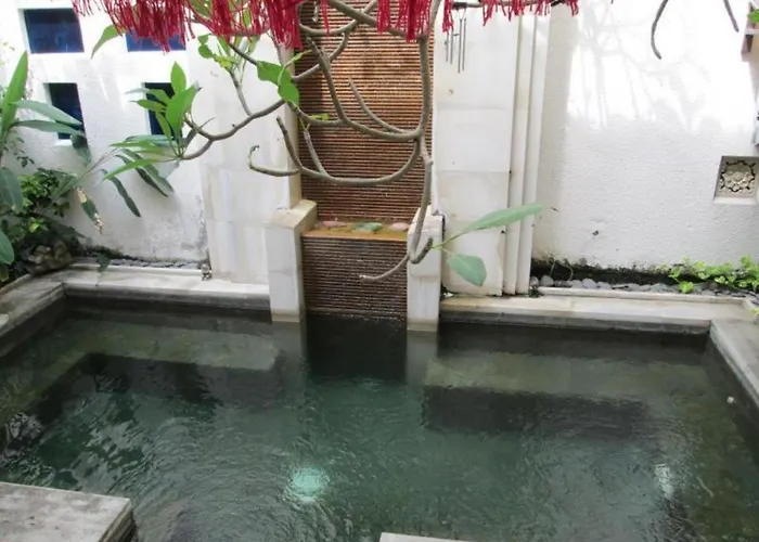 Al-isha Dharamshala Kuta (Bali)
