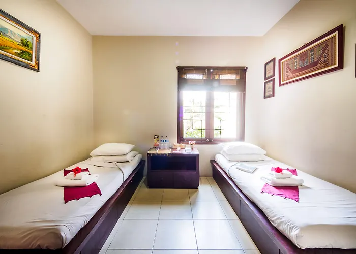 Al-isha Dharamshala Hotel Kuta (Bali)