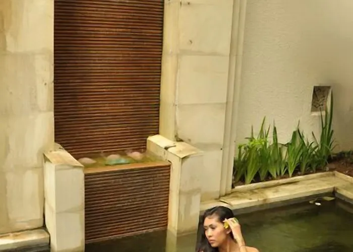 Al-isha Dharamshala Hotel Kuta (Bali)